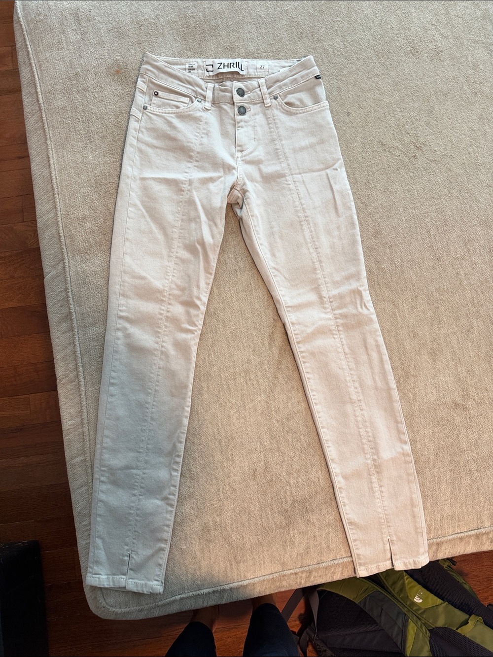 Cream Skinny High-Rise Jeans
